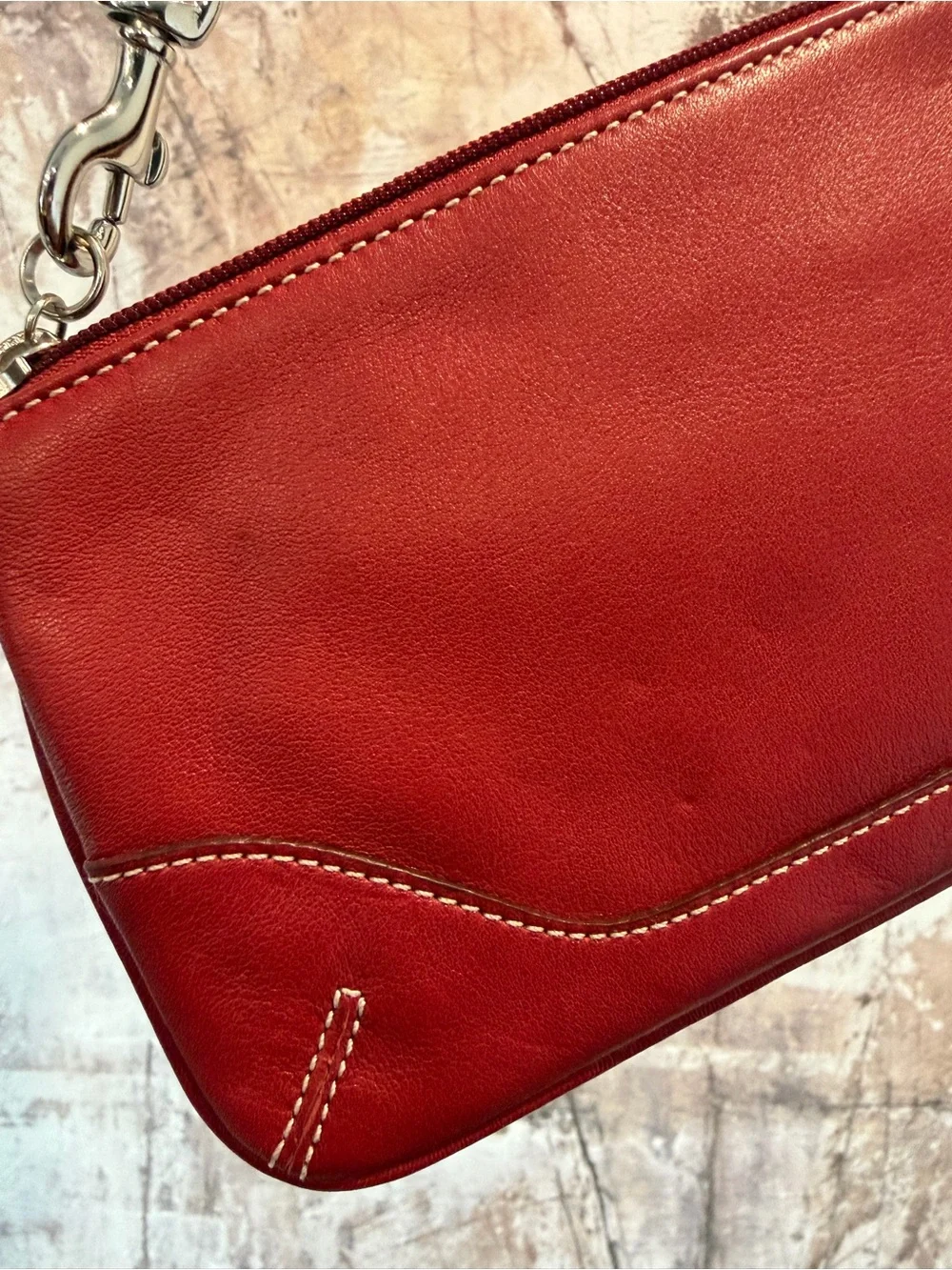 Vintage Coach Y2K Red Leather Mini Pochette Wristlet Soho Baguette Bag